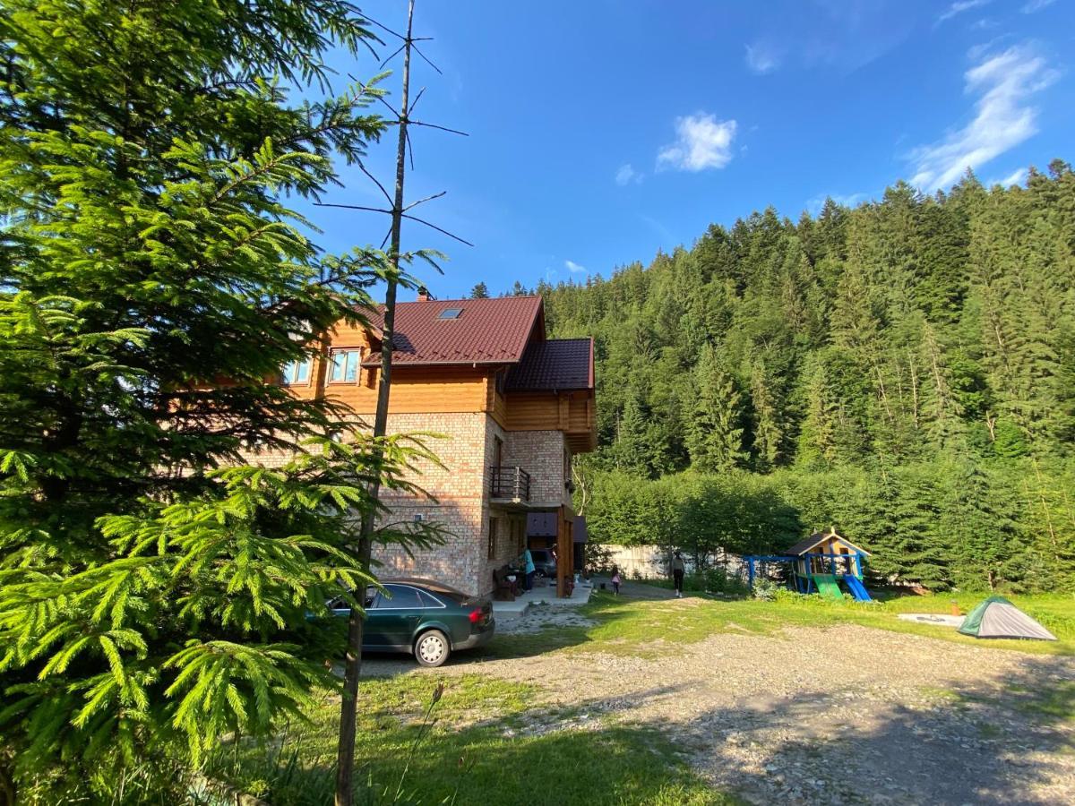 Під Магурою Hotel Vorohta Exterior foto