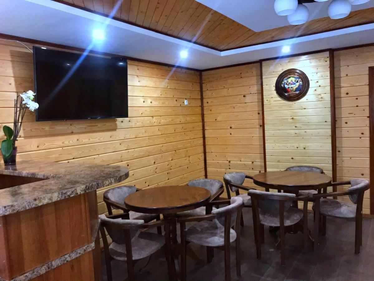 Під Магурою Hotel Vorohta Exterior foto