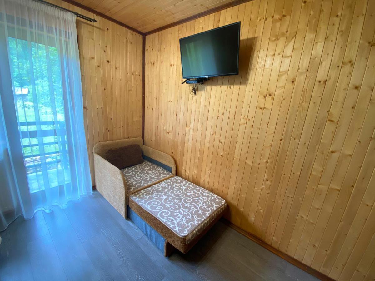 Під Магурою Hotel Vorohta Exterior foto