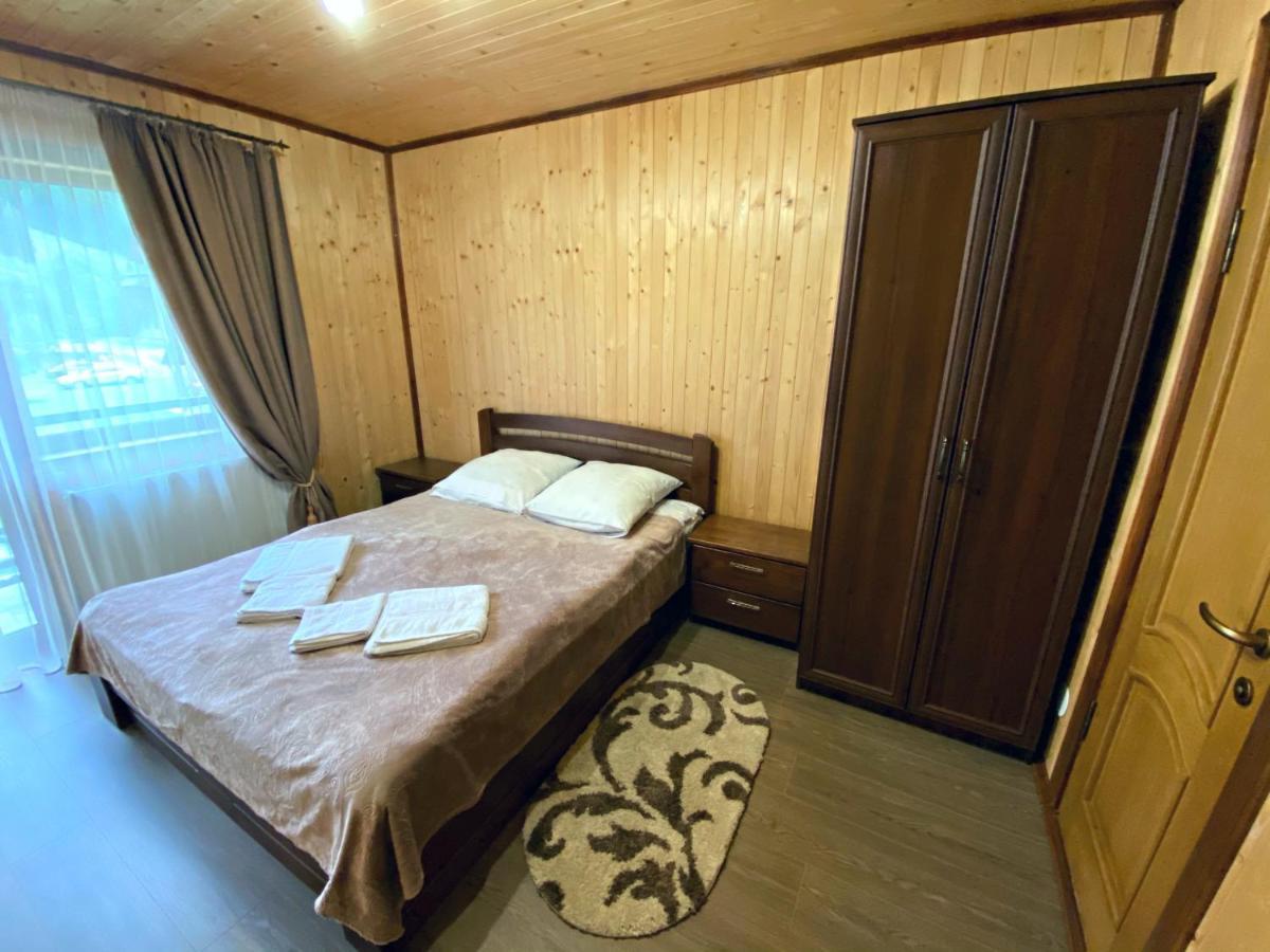 Під Магурою Hotel Vorohta Exterior foto