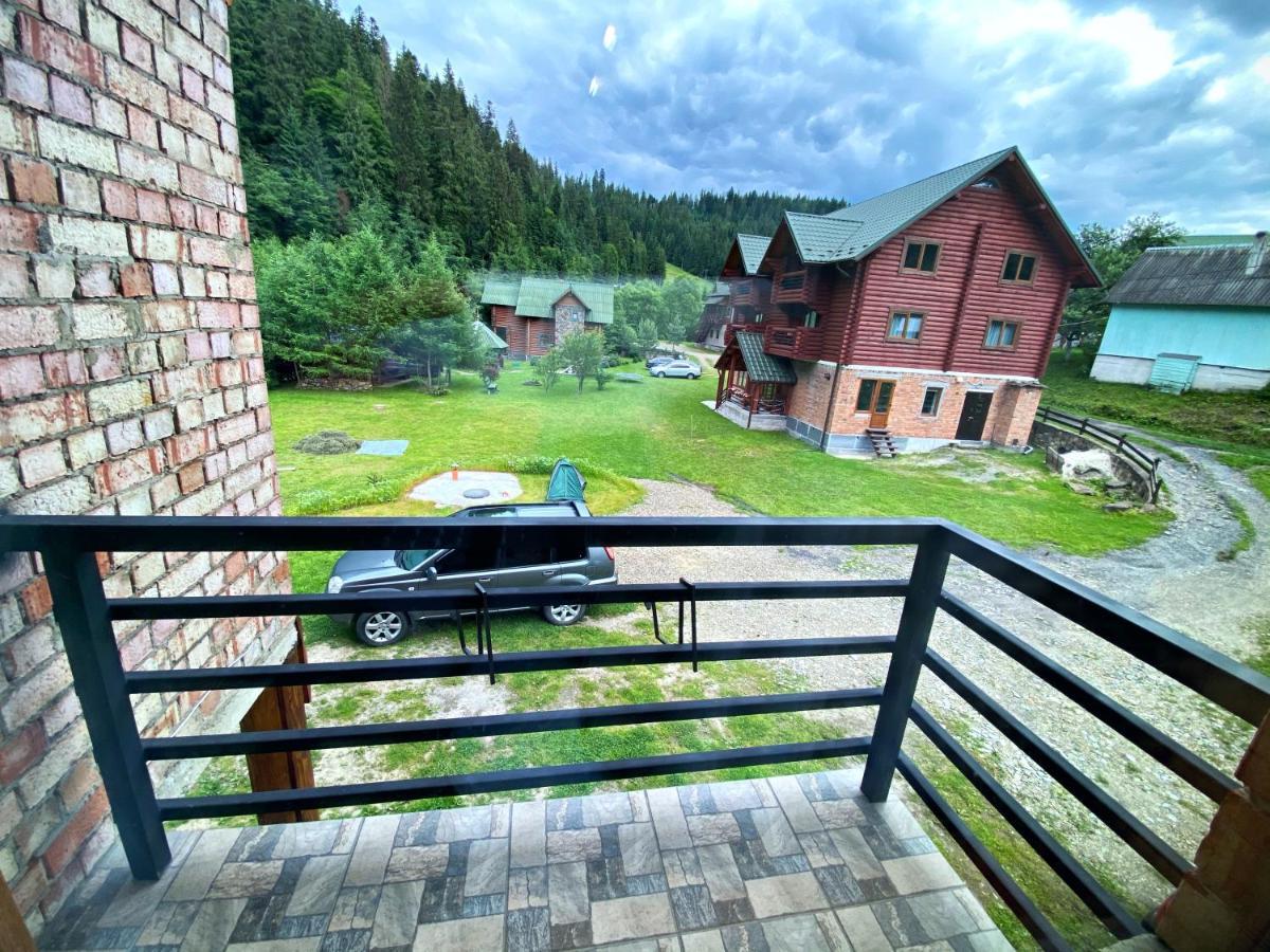 Під Магурою Hotel Vorohta Exterior foto